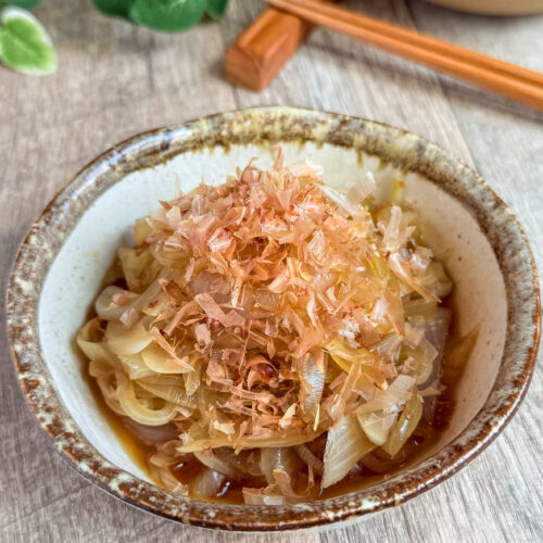 作業時間1分♩ごはんのお供に玉ねぎのおかかあえ