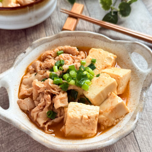 煮るだけ絶品♩ピリ辛味噌の肉豆腐