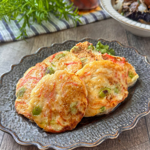 混ぜて焼くだけ♩カニ豆腐焼き